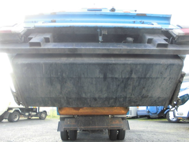 3T パッカー車 回転式 ダンプ式 塵芥車 5.7立米|中古トラックの販売・買取・査定のアイナビ