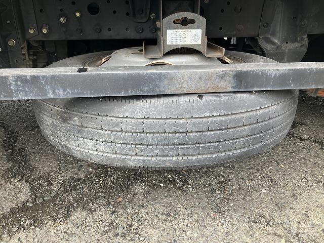 三菱ふそう 平ボディ キャンター|中古トラックの販売・買取・査定のアイナビ