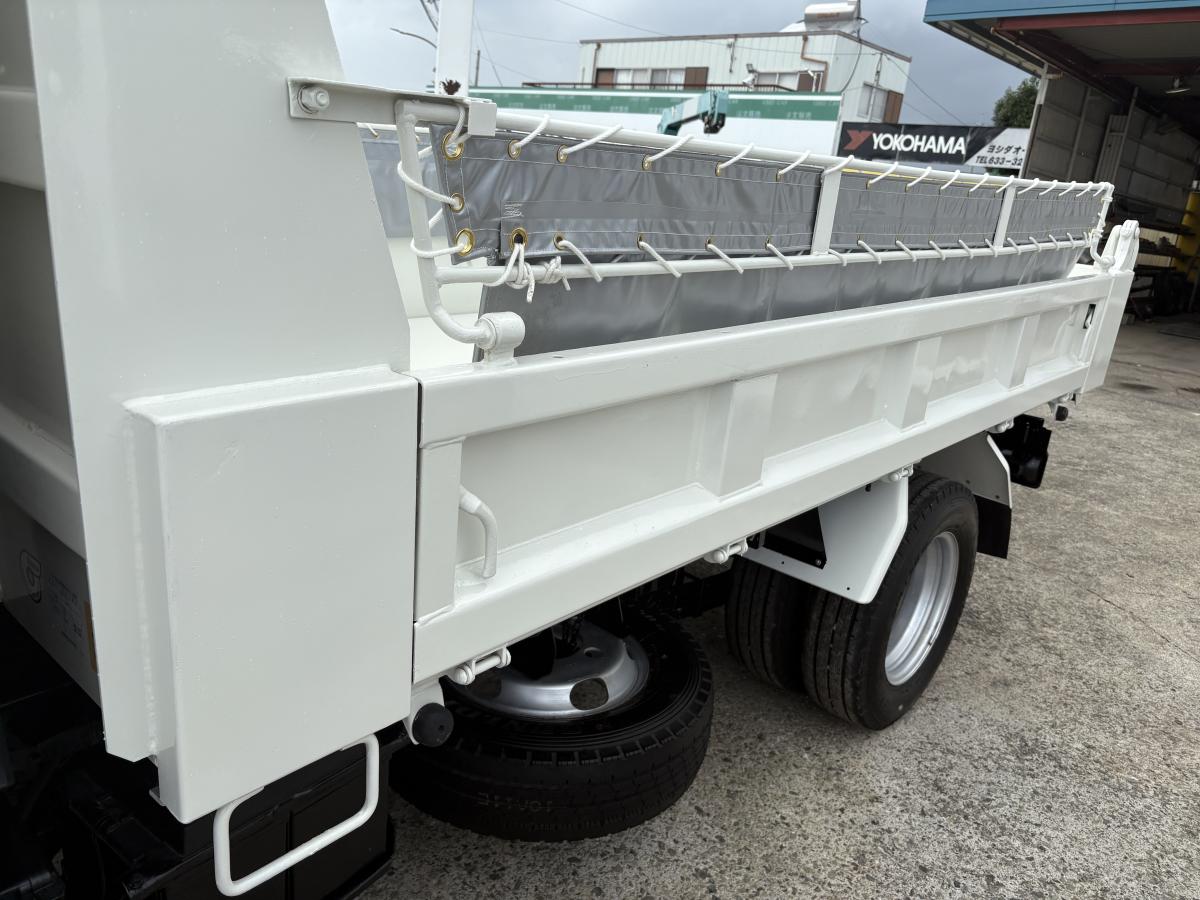 H24 デュトロ 2tダンプ|中古トラックの販売・買取・査定のアイナビ