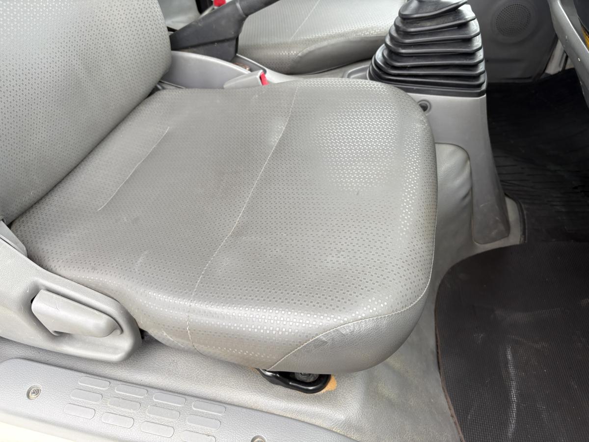 H24 デュトロ 2tダンプ|中古トラックの販売・買取・査定のアイナビ