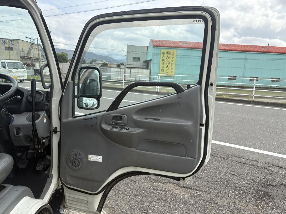 H24 デュトロ 2tダンプ|中古トラックの販売・買取・査定のアイナビ