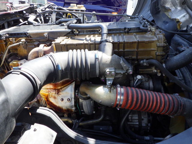 三菱QPG-FP64VDRSヘッド10t超第5輪荷重11.5t|中古トラックの販売・買取・査定のアイナビ