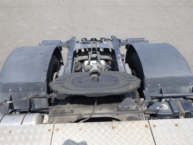 三菱QPG-FP64VDRSヘッド10t超第5輪荷重11.5t|中古トラックの販売・買取・査定のアイナビ