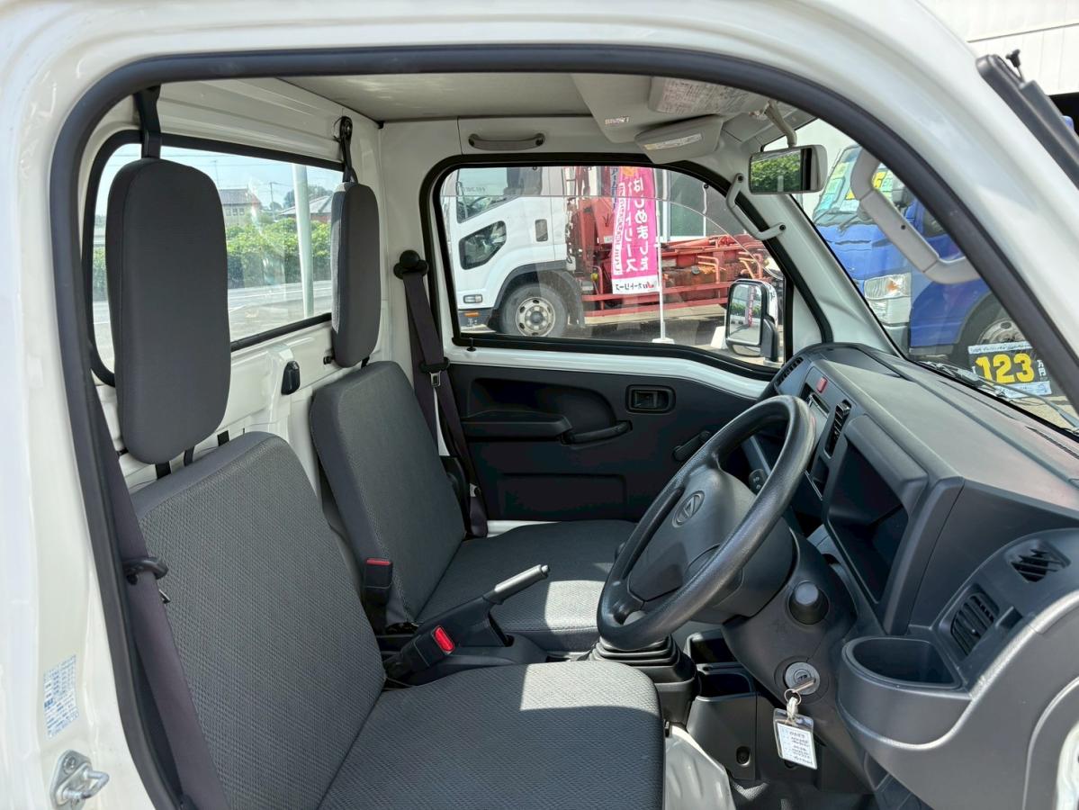 4WDコンパクトテールリフト検付パワーゲート5MTワンオーナー|中古トラックの販売・買取・査定のアイナビ