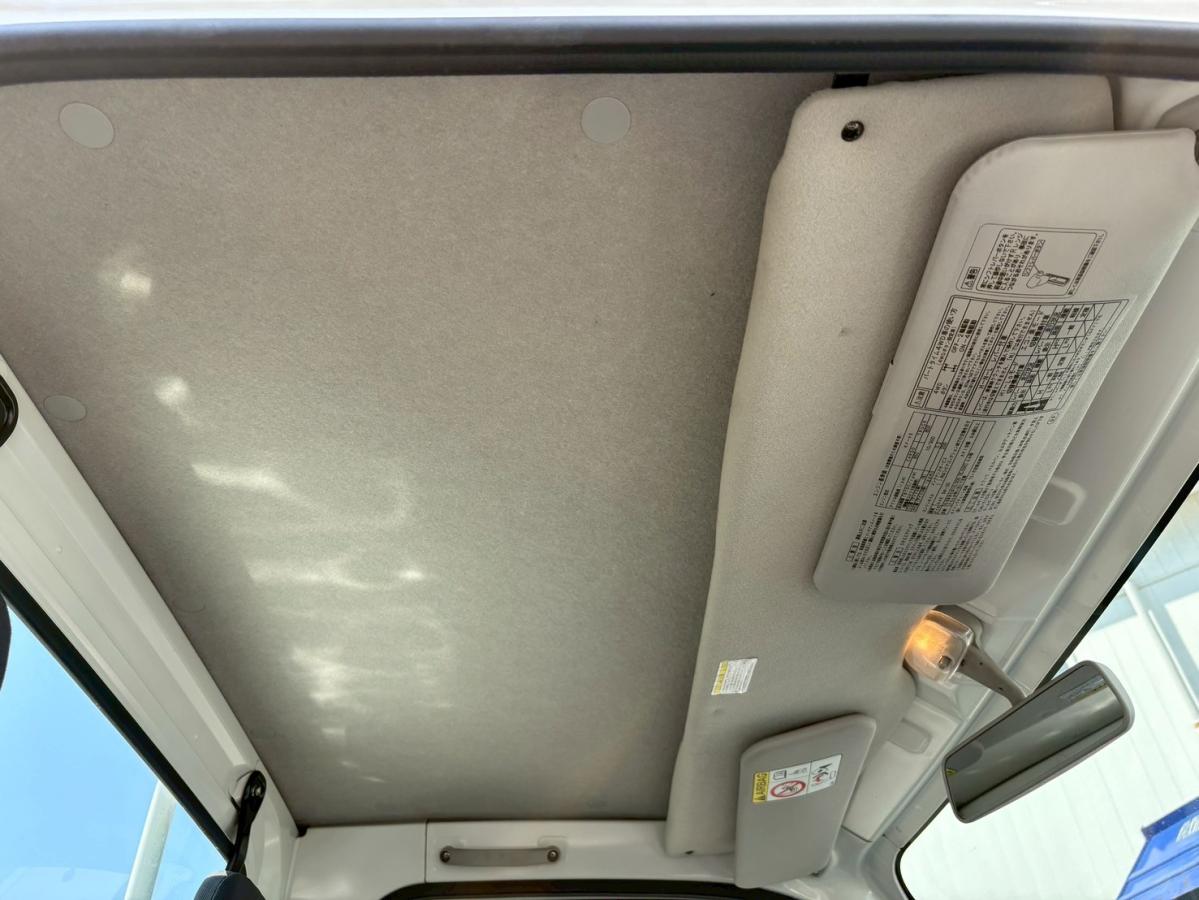 4WDコンパクトテールリフト検付パワーゲート5MTワンオーナー|中古トラックの販売・買取・査定のアイナビ