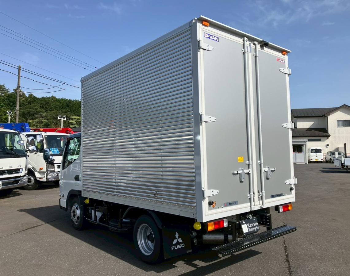 ☆未使用車 標準/10尺 AT ラッシング2段 純正ナビ|中古トラックの販売・買取・査定のアイナビ