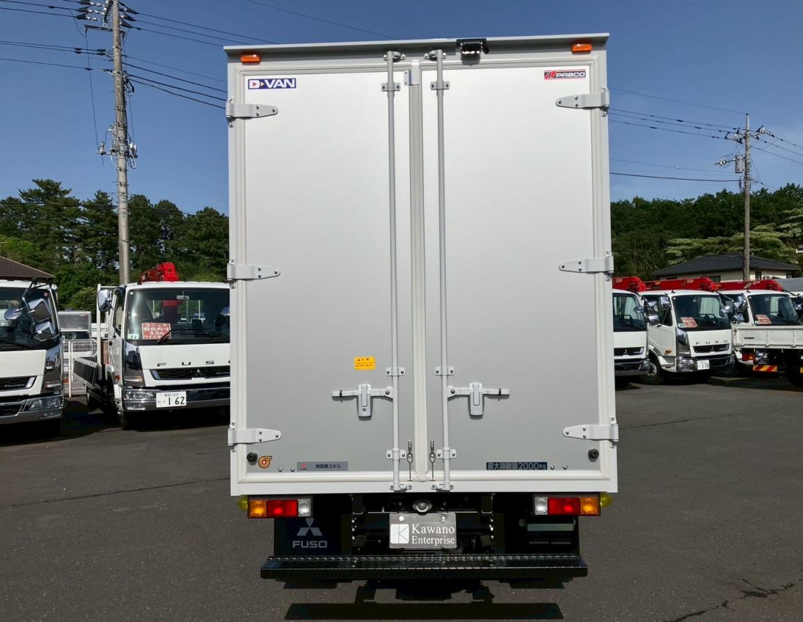 ☆未使用車 標準/10尺 AT ラッシング2段 純正ナビ|中古トラックの販売・買取・査定のアイナビ