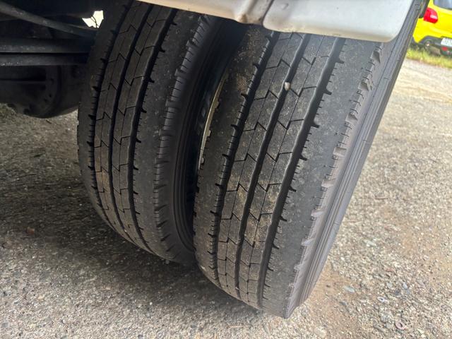 日野 デュトロ|中古トラックの販売・買取・査定のアイナビ