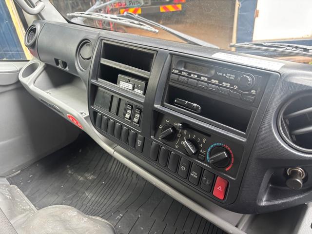 日野 デュトロ|中古トラックの販売・買取・査定のアイナビ