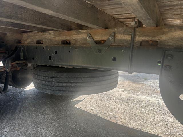 日野|中古トラックの販売・買取・査定のアイナビ