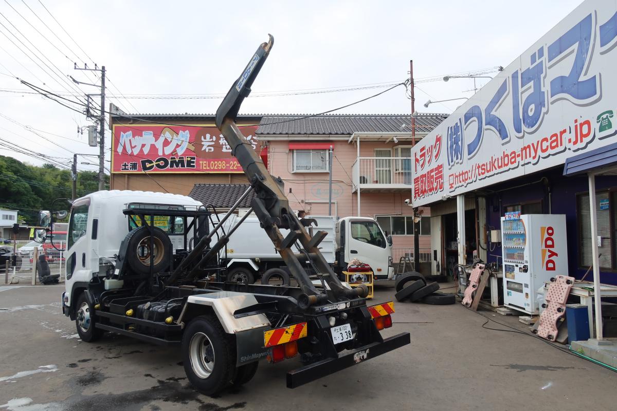 新明和製アームロールベッドなし 積載3900kgCCA44-30|中古トラックの販売・買取・査定のアイナビ