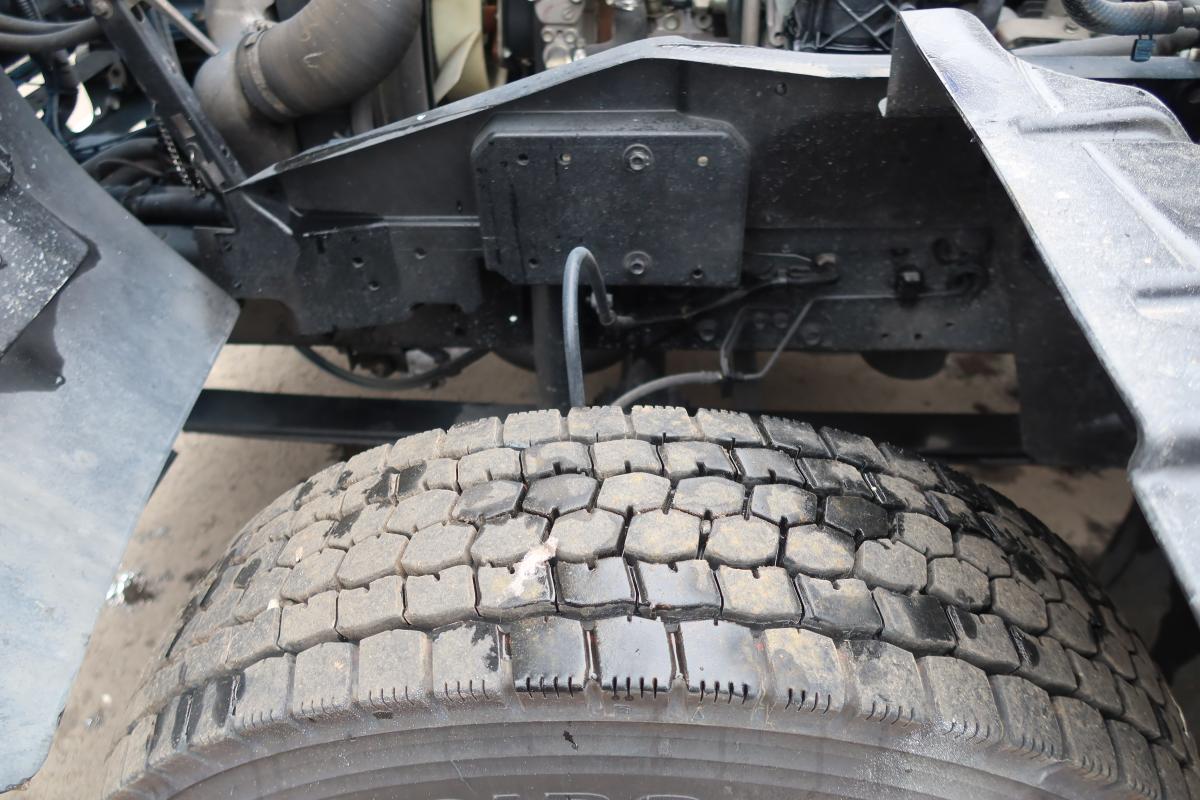 新明和製アームロールベッドなし 積載3900kgCCA44-30|中古トラックの販売・買取・査定のアイナビ