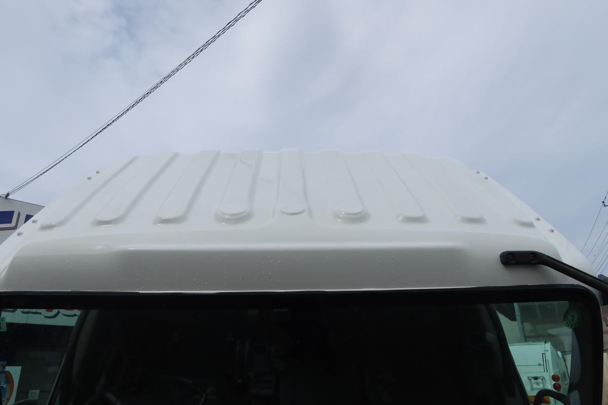 新明和製アームロールベッドなし 積載3900kgCCA44-30|中古トラックの販売・買取・査定のアイナビ