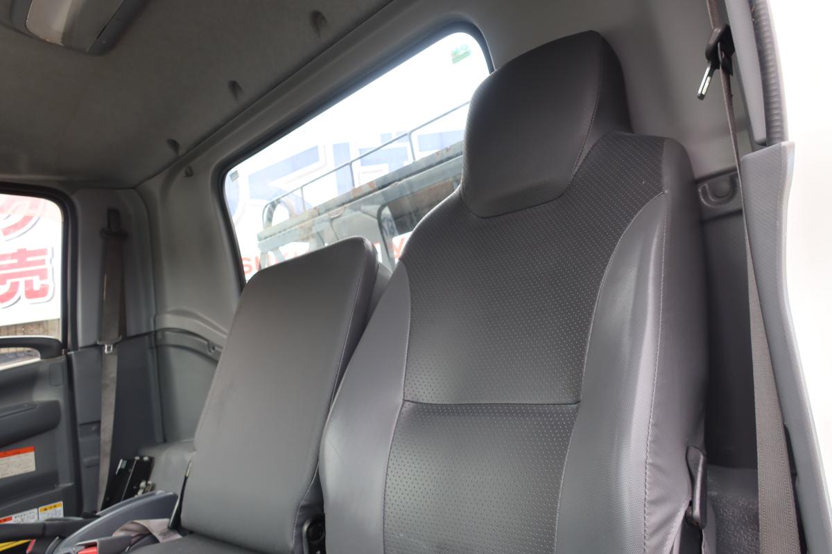 新明和製アームロールベッドなし 積載3900kgCCA44-30|中古トラックの販売・買取・査定のアイナビ