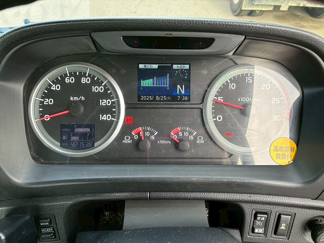 ハイルーフ後輪エアサスプロシフト45t牽引シングルヘッド|中古トラックの販売・買取・査定のアイナビ