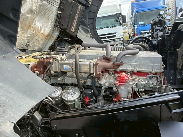 ハイルーフ後輪エアサスプロシフト45t牽引シングルヘッド|中古トラックの販売・買取・査定のアイナビ