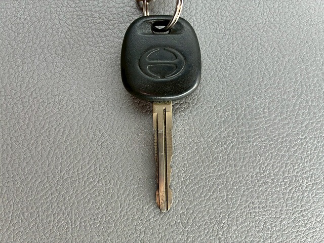 ハイルーフ後輪エアサスプロシフト45t牽引シングルヘッド|中古トラックの販売・買取・査定のアイナビ