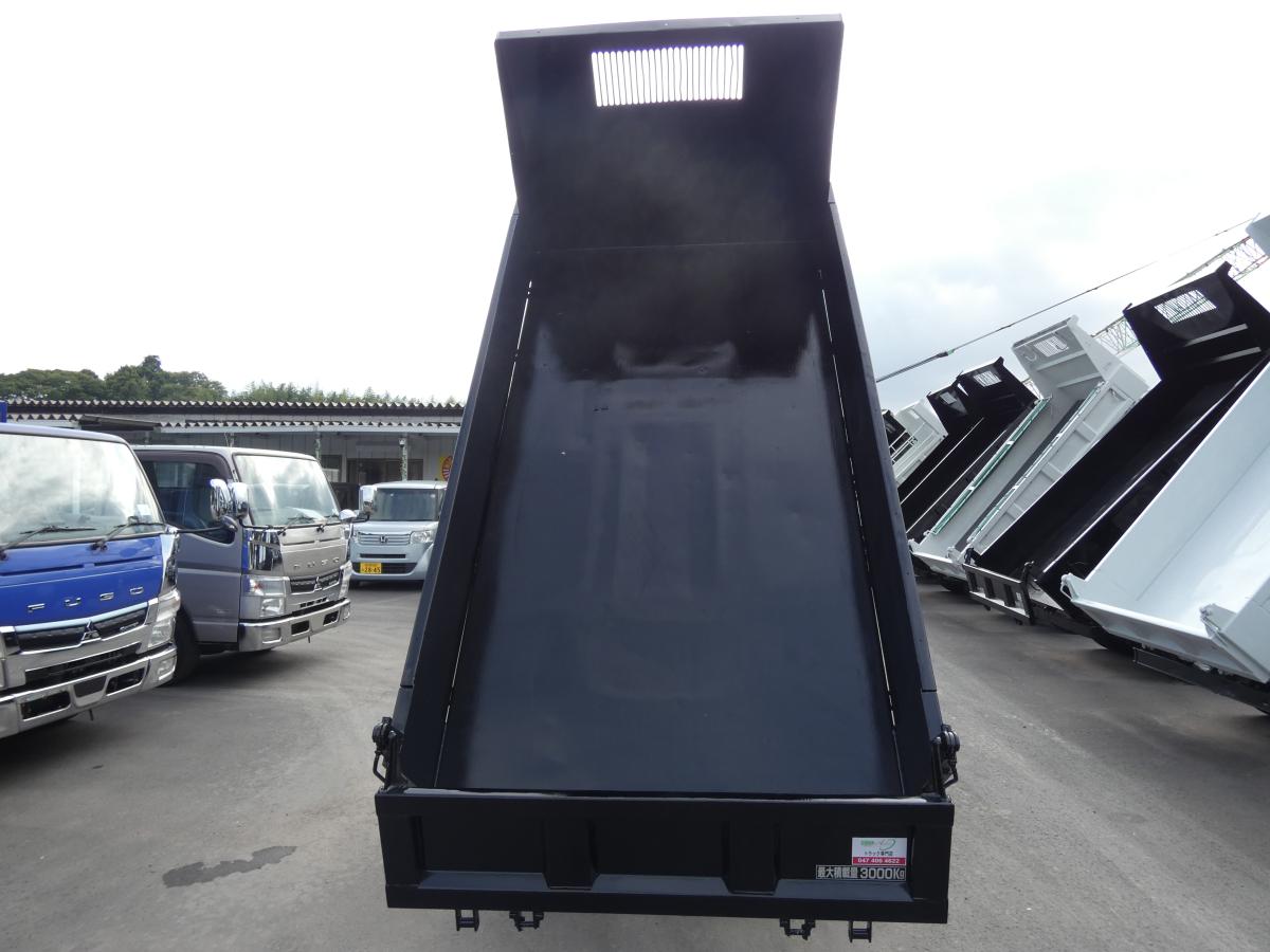 3トン ダンプ オートマ ETC 250917|中古トラックの販売・買取・査定のアイナビ