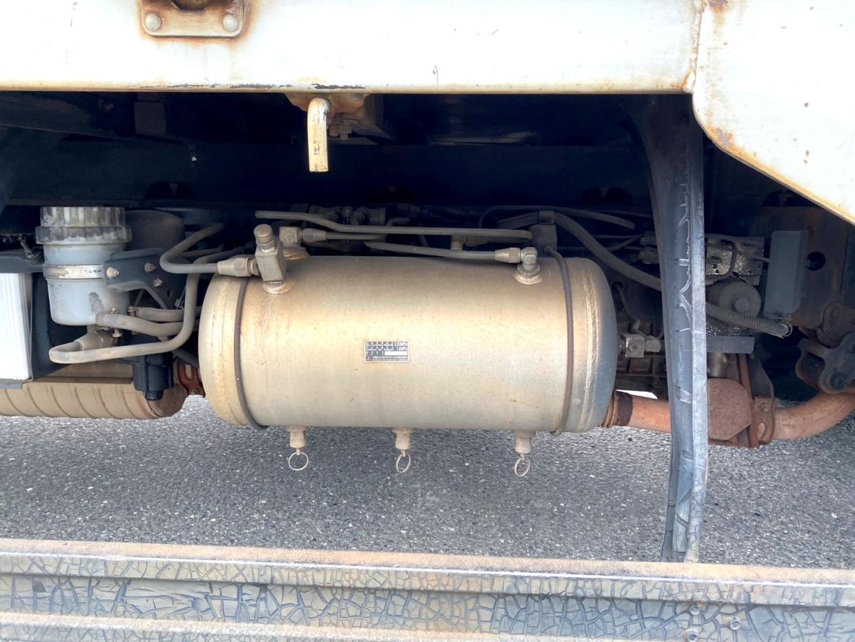 平成17年三菱ふそうファイター4t平ボディ荷台鉄板PA-FK71RH|中古トラックの販売・買取・査定のアイナビ