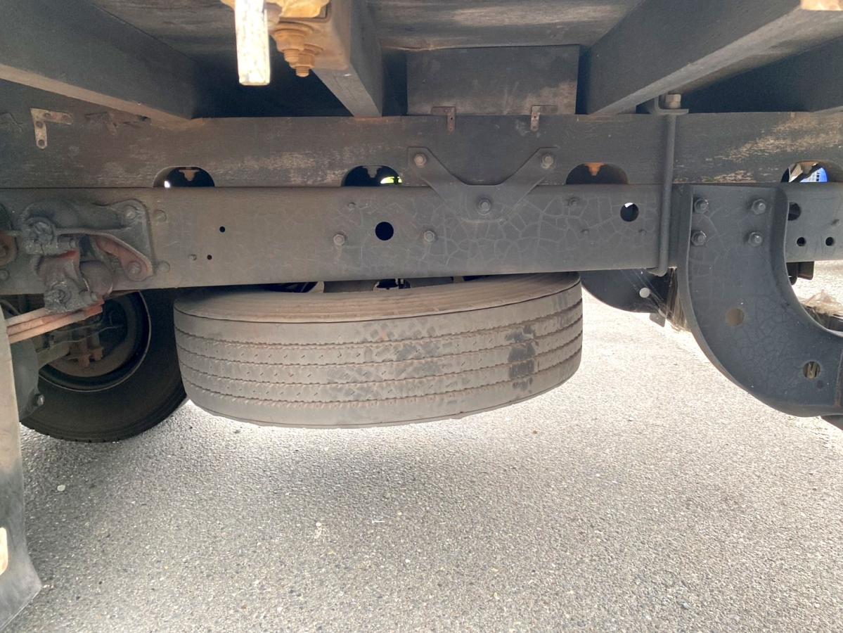 平成17年三菱ふそうファイター4t平ボディ荷台鉄板PA-FK71RH|中古トラックの販売・買取・査定のアイナビ