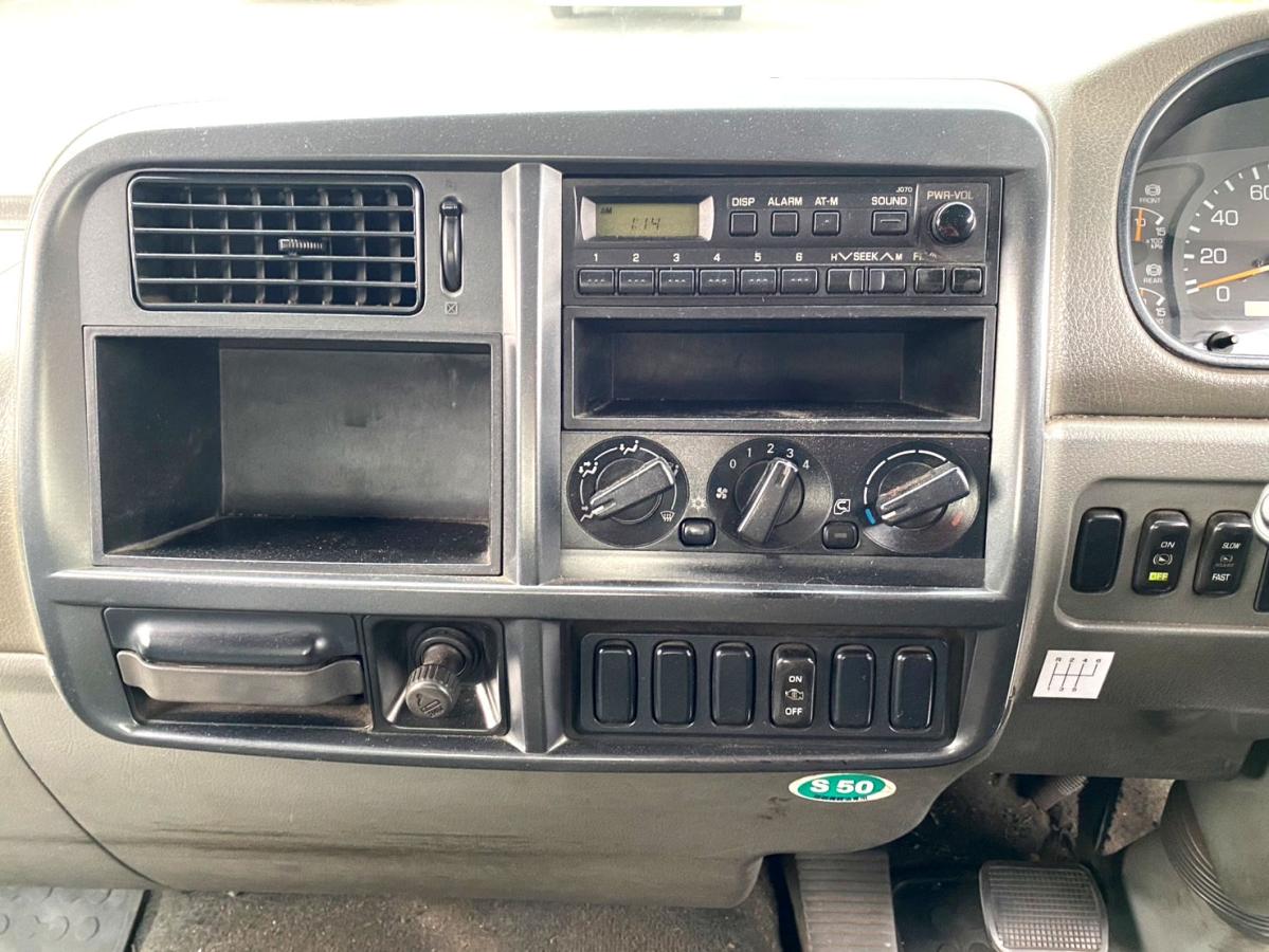 平成17年三菱ふそうファイター4t平ボディ荷台鉄板PA-FK71RH|中古トラックの販売・買取・査定のアイナビ