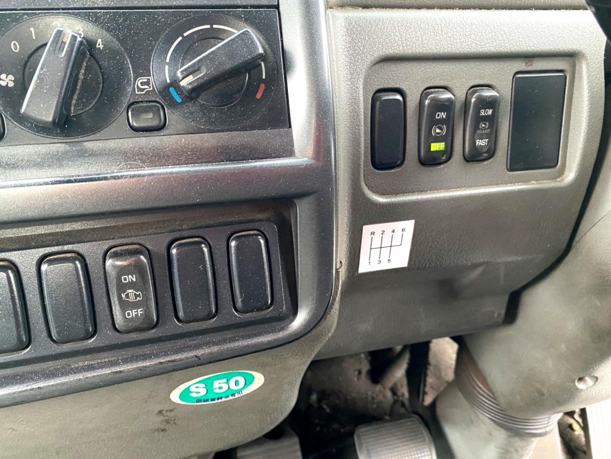 平成17年三菱ふそうファイター4t平ボディ荷台鉄板PA-FK71RH|中古トラックの販売・買取・査定のアイナビ