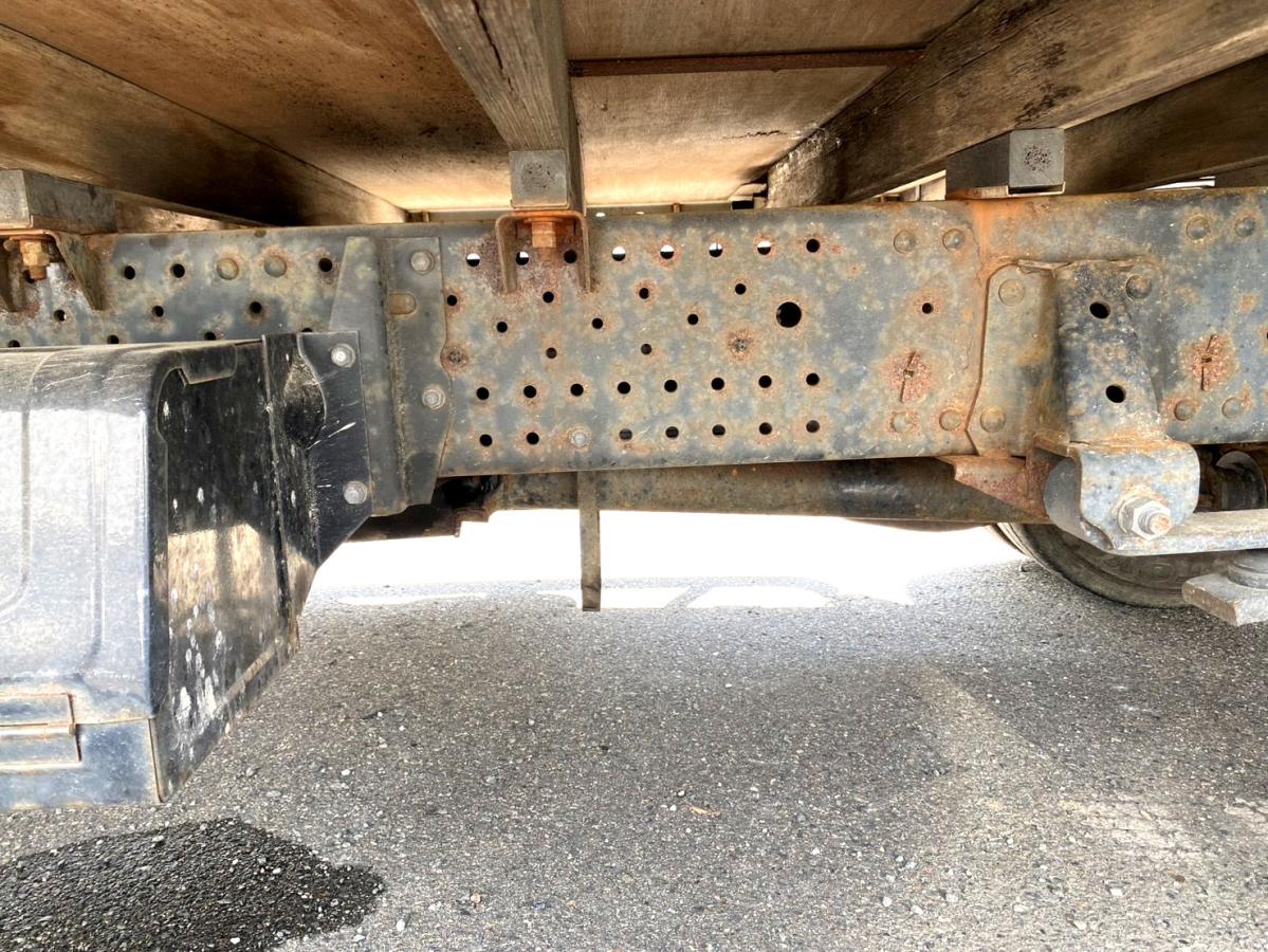 平成21年いすゞエルフ平ボディワイドロング道路標識車|中古トラックの販売・買取・査定のアイナビ