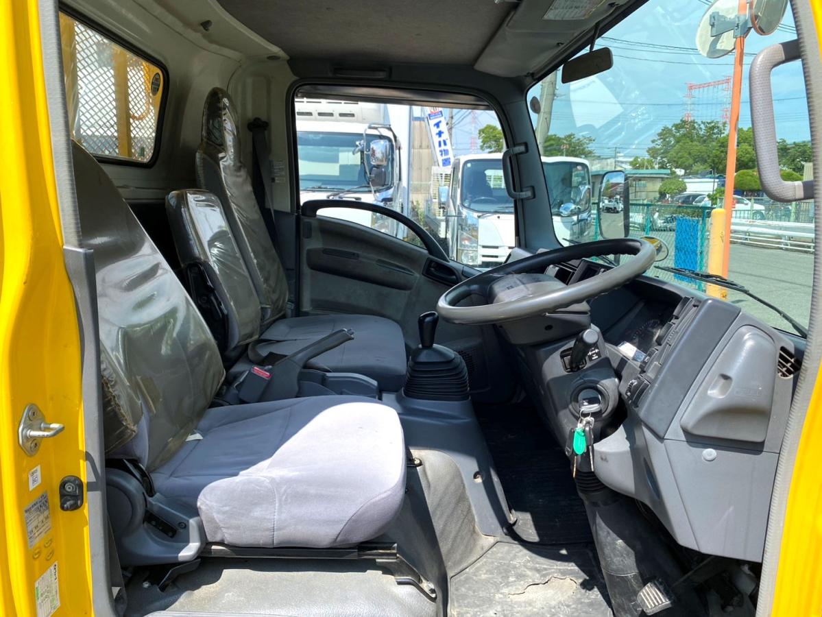 平成21年いすゞエルフ平ボディワイドロング道路標識車|中古トラックの販売・買取・査定のアイナビ