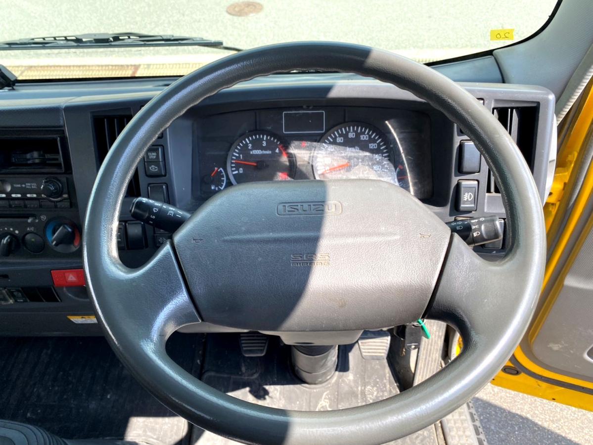 平成21年いすゞエルフ平ボディワイドロング道路標識車|中古トラックの販売・買取・査定のアイナビ