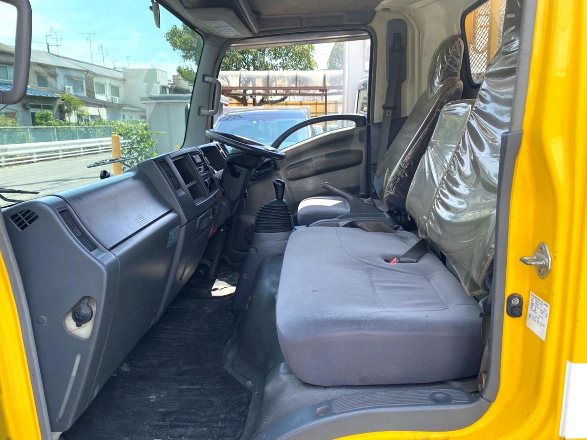 平成21年いすゞエルフ平ボディワイドロング道路標識車|中古トラックの販売・買取・査定のアイナビ