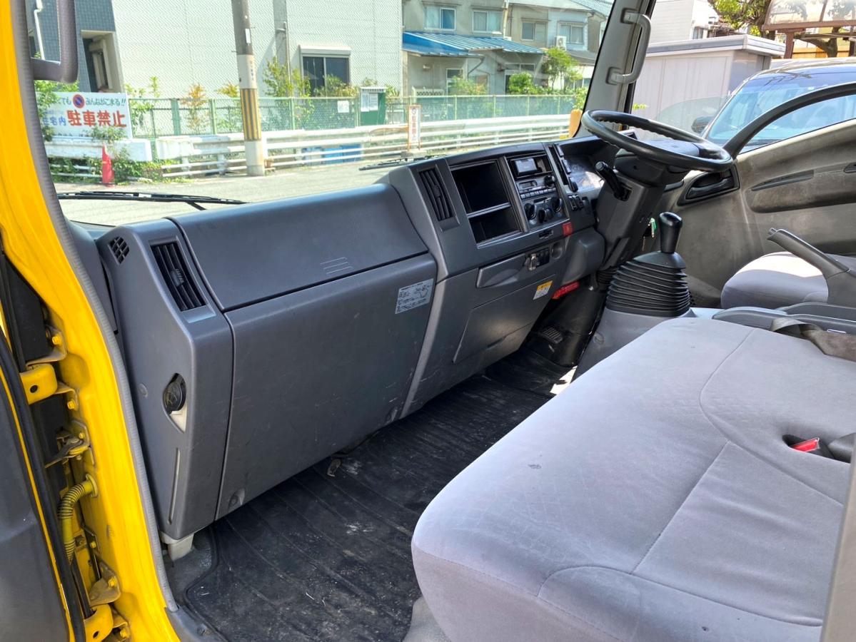 平成21年いすゞエルフ平ボディワイドロング道路標識車|中古トラックの販売・買取・査定のアイナビ