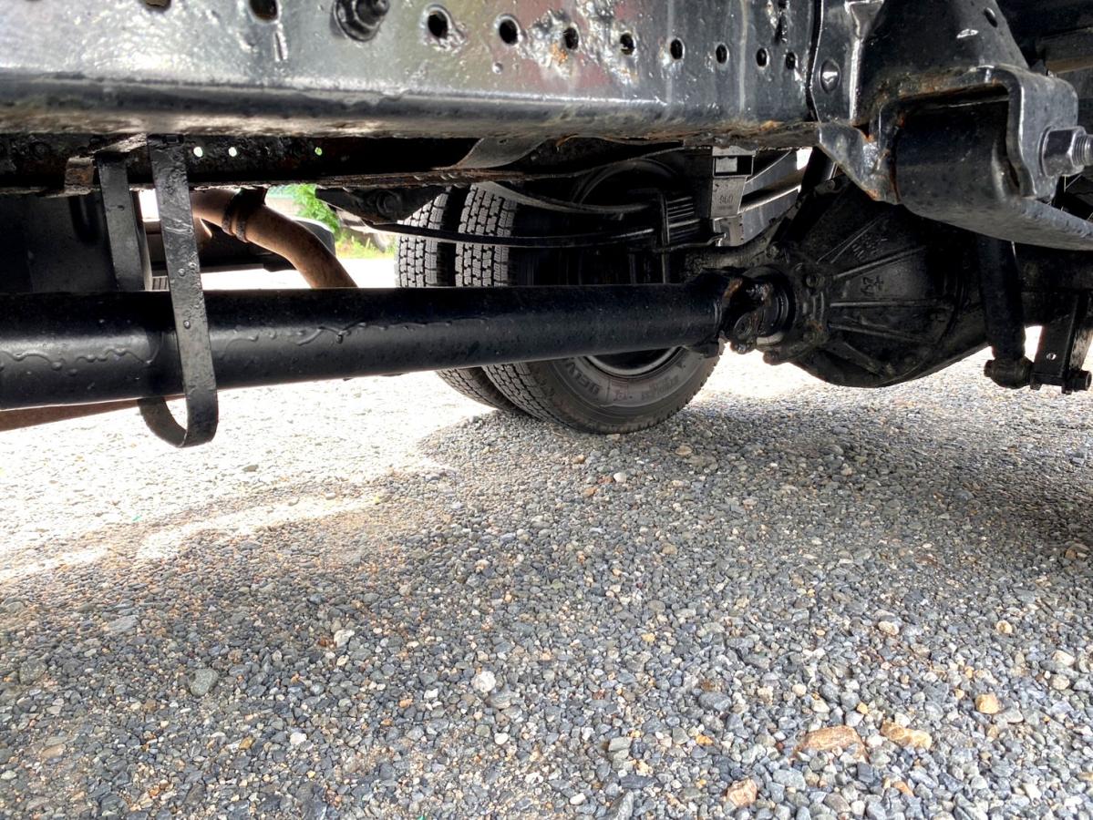 平成21年いすゞエルフ平ボディロング道路標識車BKR-NLR85AR|中古トラックの販売・買取・査定のアイナビ