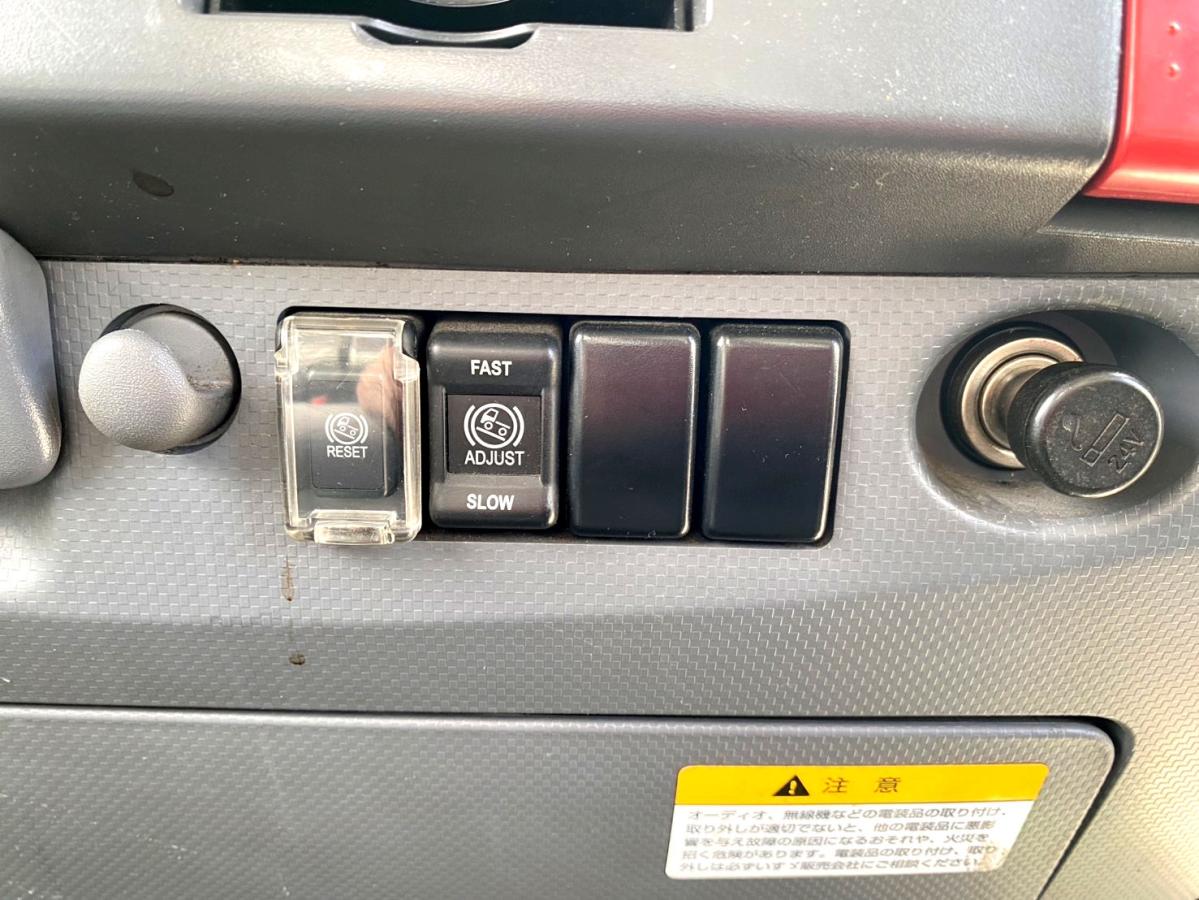 平成21年いすゞエルフ平ボディロング道路標識車BKR-NLR85AR|中古トラックの販売・買取・査定のアイナビ