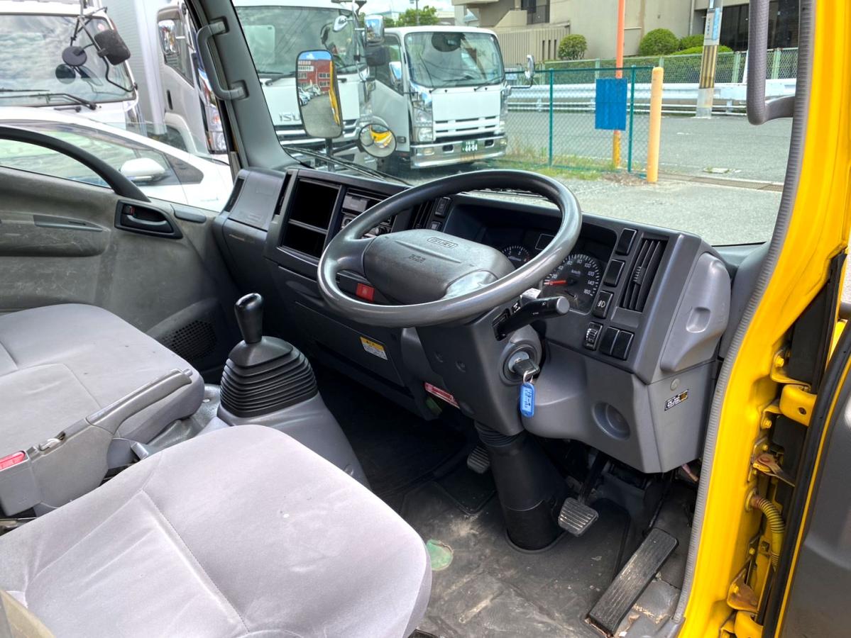 平成21年いすゞエルフ平ボディロング道路標識車BKR-NLR85AR|中古トラックの販売・買取・査定のアイナビ