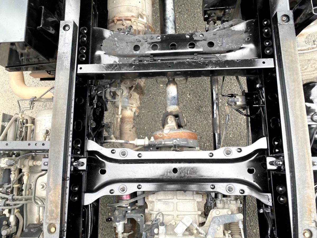 平成26年いすゞフォワード4tダンプ全塗装済TKG-FRR90S1|中古トラックの販売・買取・査定のアイナビ