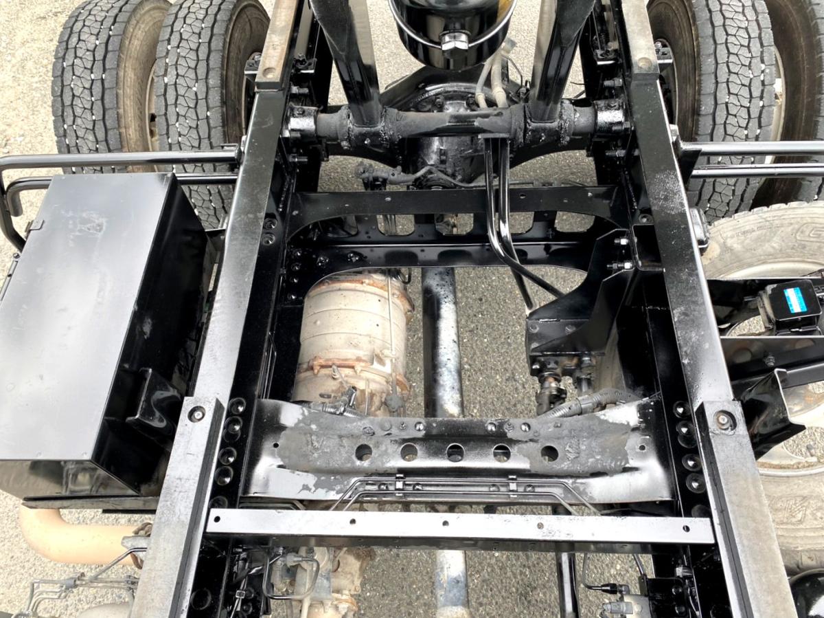 平成26年いすゞフォワード4tダンプ全塗装済TKG-FRR90S1|中古トラックの販売・買取・査定のアイナビ