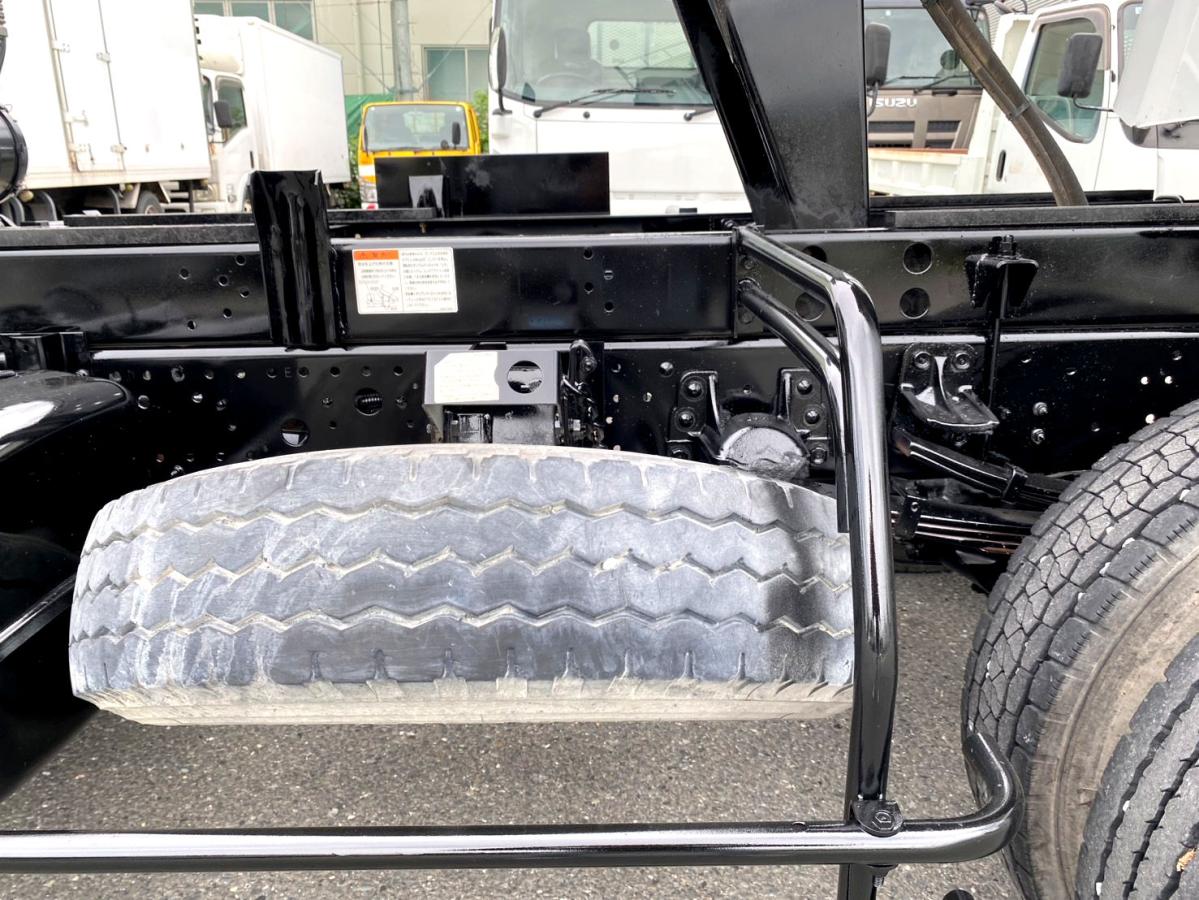 平成26年いすゞフォワード4tダンプ全塗装済TKG-FRR90S1|中古トラックの販売・買取・査定のアイナビ