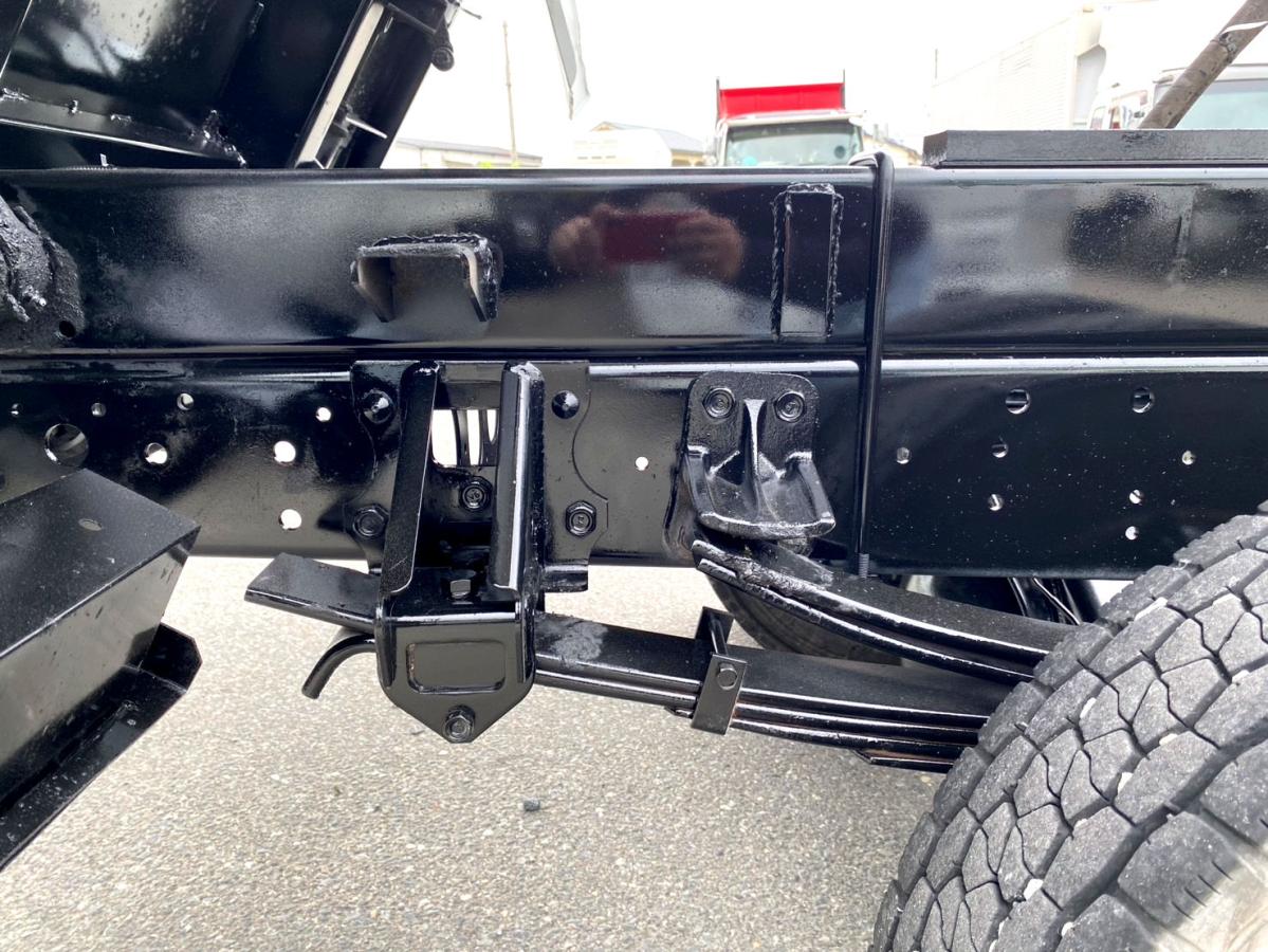 平成26年いすゞフォワード4tダンプ全塗装済TKG-FRR90S1|中古トラックの販売・買取・査定のアイナビ