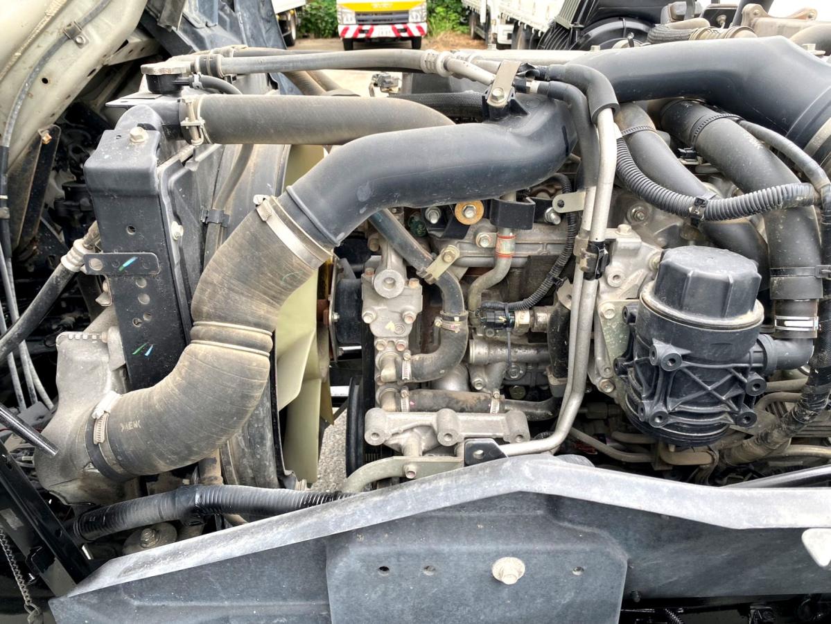 平成26年いすゞフォワード4tダンプ全塗装済TKG-FRR90S1|中古トラックの販売・買取・査定のアイナビ