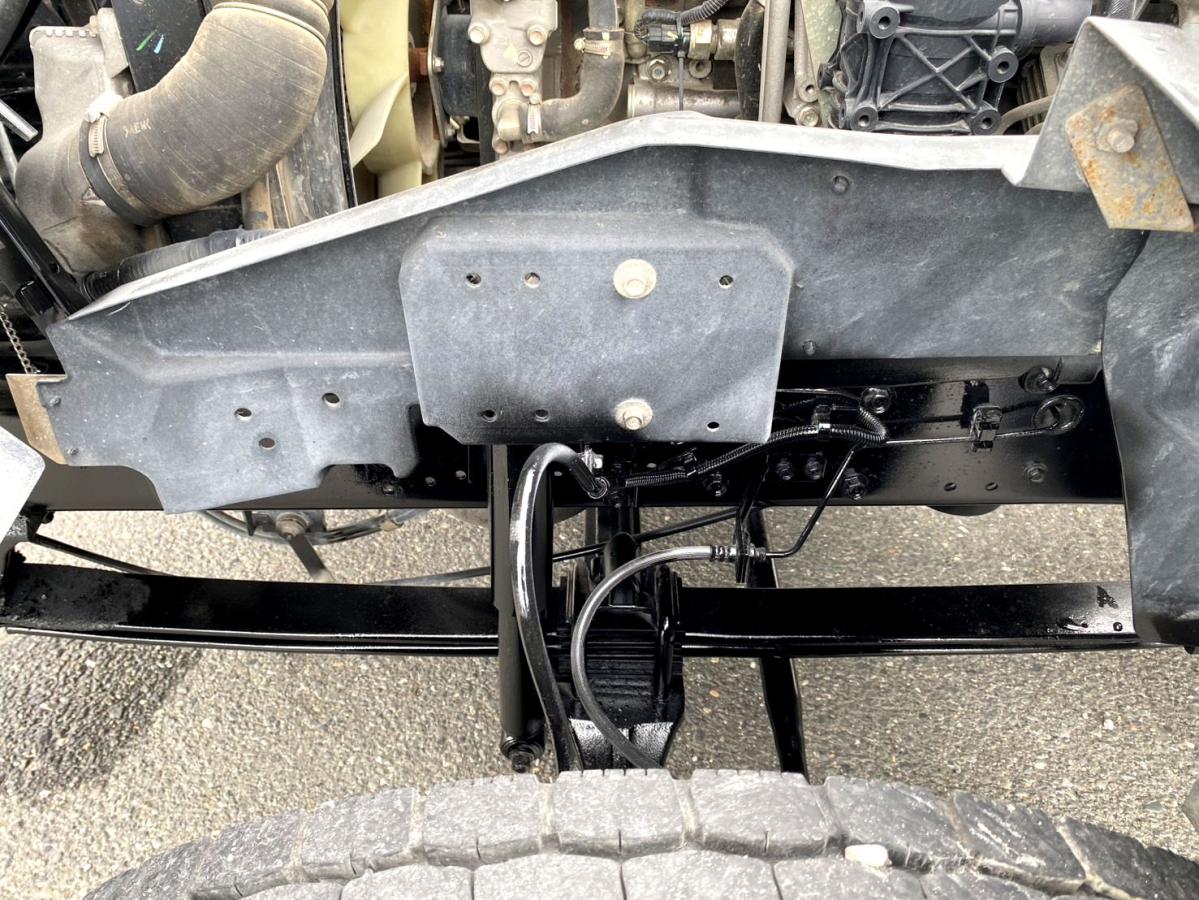 平成26年いすゞフォワード4tダンプ全塗装済TKG-FRR90S1|中古トラックの販売・買取・査定のアイナビ