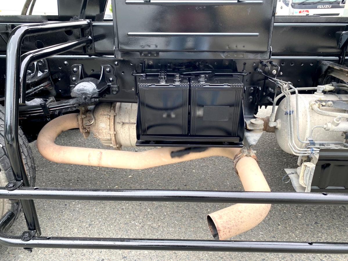 平成26年いすゞフォワード4tダンプ全塗装済TKG-FRR90S1|中古トラックの販売・買取・査定のアイナビ