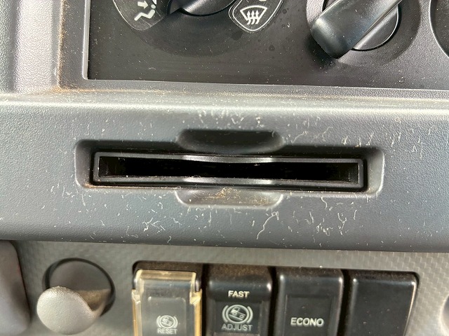 左サイド扉日本フルハーフ6速MT2t6t小型ドライバン箱車|中古トラックの販売・買取・査定のアイナビ