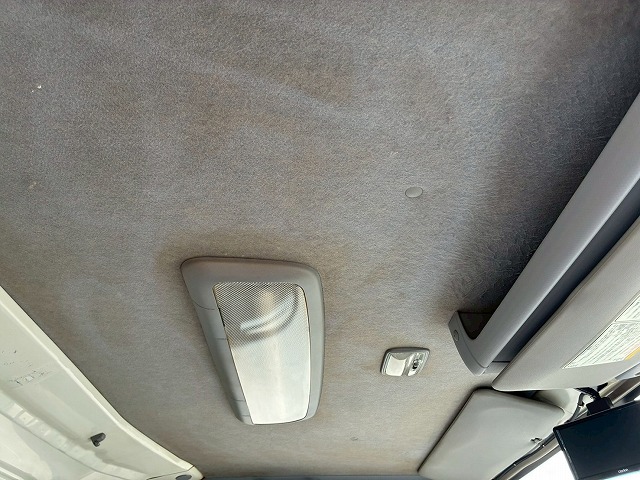 左サイド扉日本フルハーフ6速MT2t6t小型ドライバン箱車|中古トラックの販売・買取・査定のアイナビ