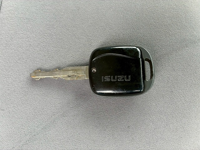 左サイド扉日本フルハーフ6速MT2t6t小型ドライバン箱車|中古トラックの販売・買取・査定のアイナビ