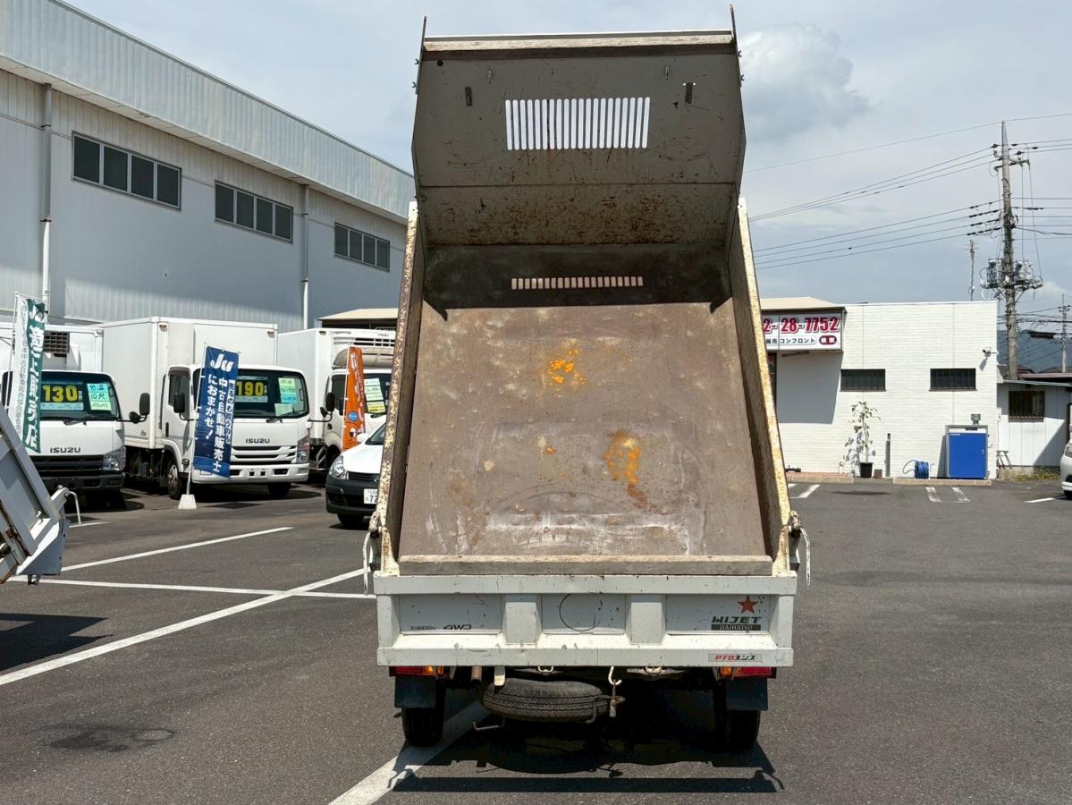 4WD多目的ダンプPTO土砂禁パワステエアコン|中古トラックの販売・買取・査定のアイナビ