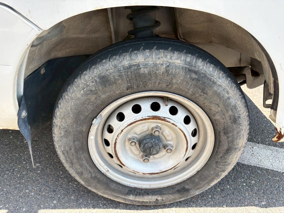 4WD多目的ダンプPTO土砂禁パワステエアコン|中古トラックの販売・買取・査定のアイナビ