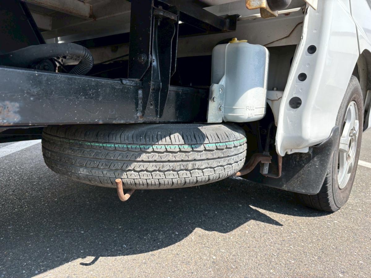 4WDダンプ電動式350kg積載エアコン|中古トラックの販売・買取・査定のアイナビ