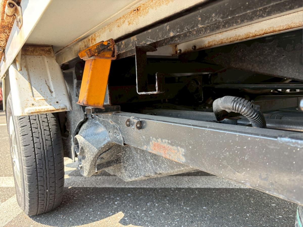 4WDダンプ電動式350kg積載エアコン|中古トラックの販売・買取・査定のアイナビ