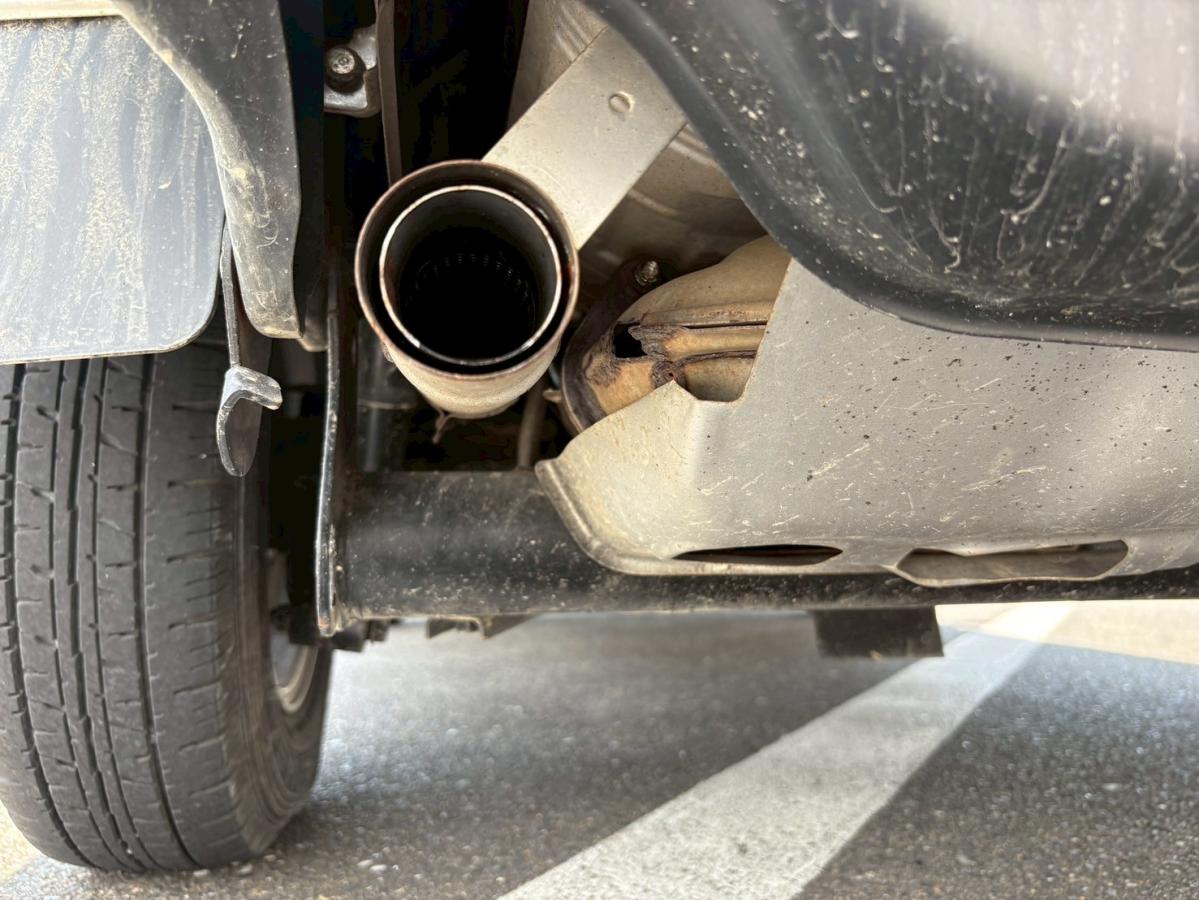 4WDダンプ電動式350kg積載エアコン|中古トラックの販売・買取・査定のアイナビ