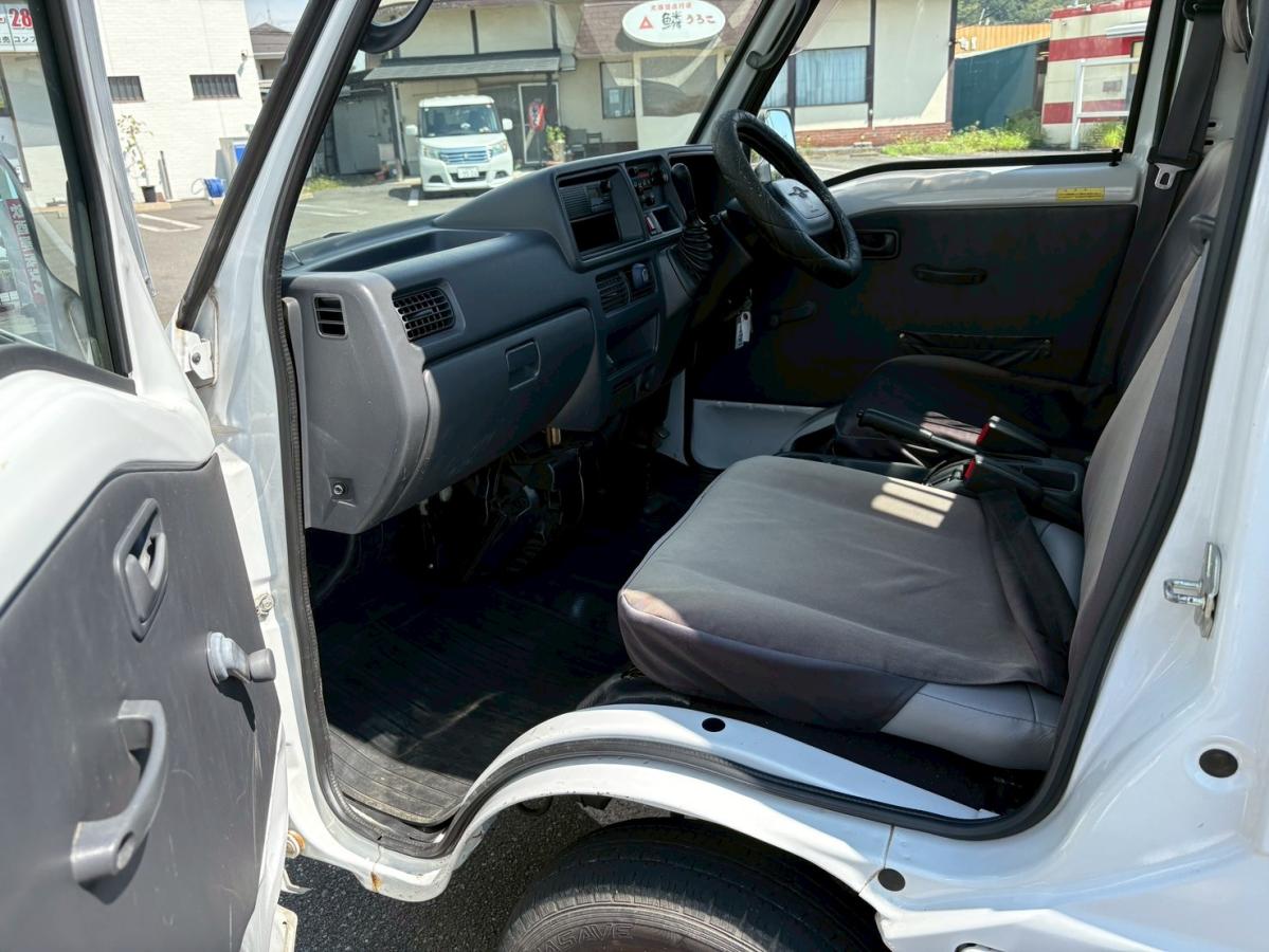 4WDダンプ電動式350kg積載エアコン|中古トラックの販売・買取・査定のアイナビ